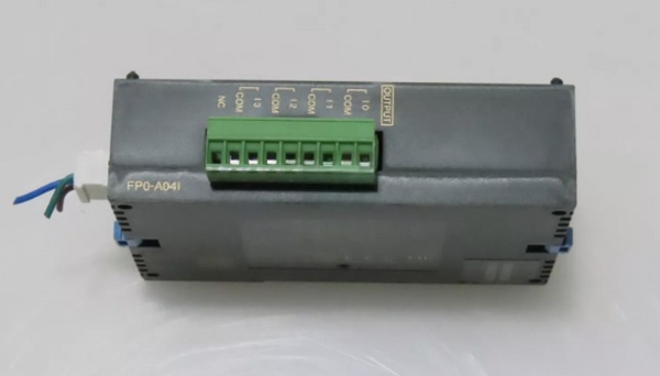 panasonic-fp0-a04i.jpg